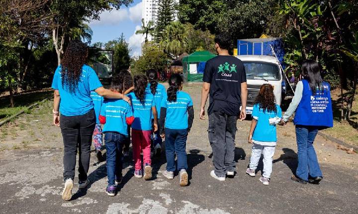 Caminhada Ambiental incentiva conscientização no Parque Dom José