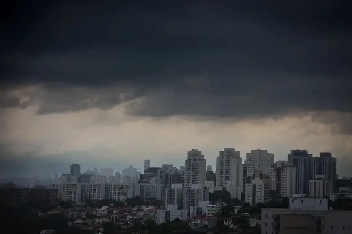 Ciclone: veja regiões com previsão de ventos fortes no estado de SP e saiba como se proteger