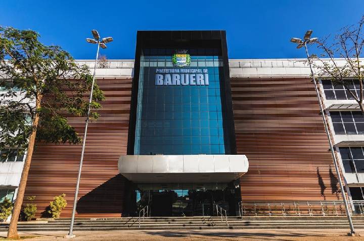 Confira o que abre e fecha nos dias do Servidor Público e de Finados