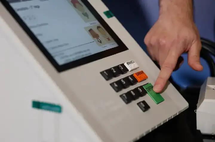 Conheça os recursos de acessibilidade que ampliam autonomia na votação
