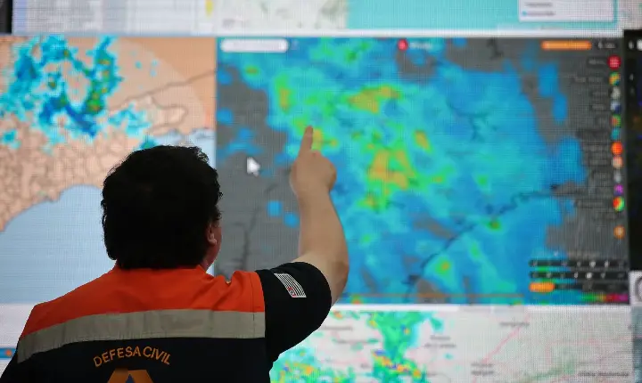 Defesa Civil alerta para chuva e ventos fortes em SP a partir de quarta (29) e monta Gabinete de Crise
