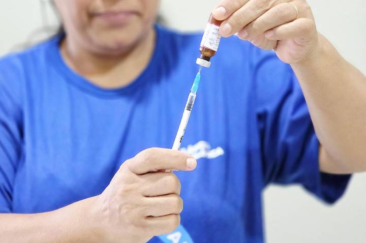 Dia D da Multivacinação acontece neste sábado (22) em cinco pontos de Cotia