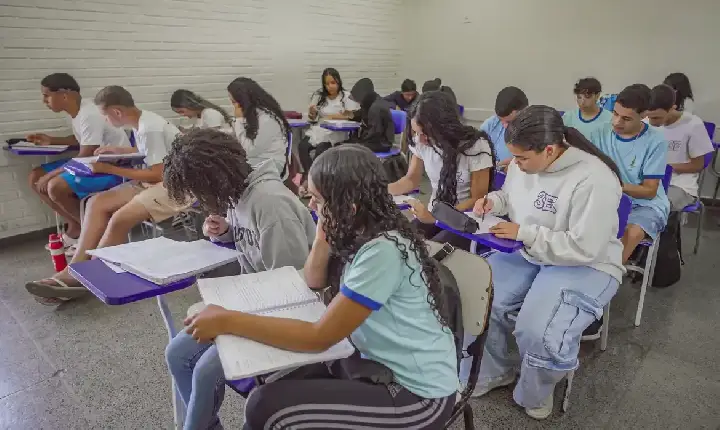 Estudantes de escolas públicas querem ensino e aprendizagem melhores