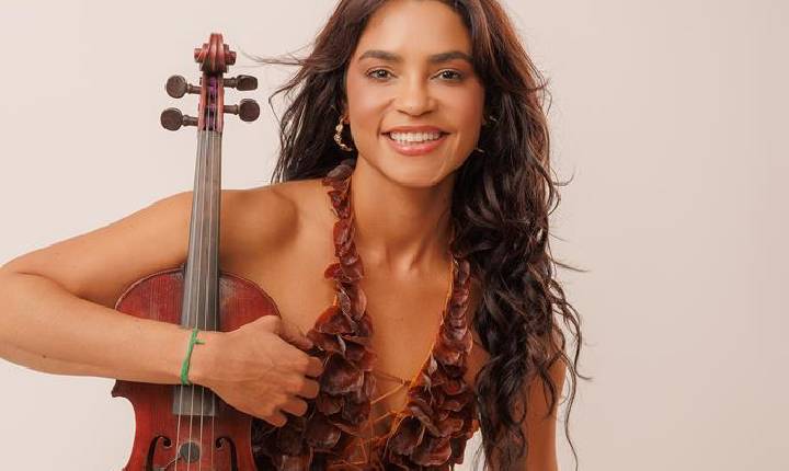 Lucy Alves encerra o Arraiá de Barueri amanhã (24) com muito forró