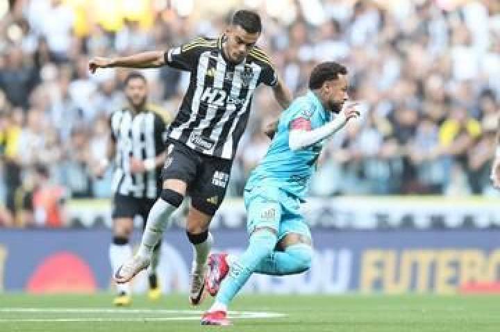 Neymar, do Santos, crítica gramado da arena do Atlético-MG: “Sintético é uma merda”