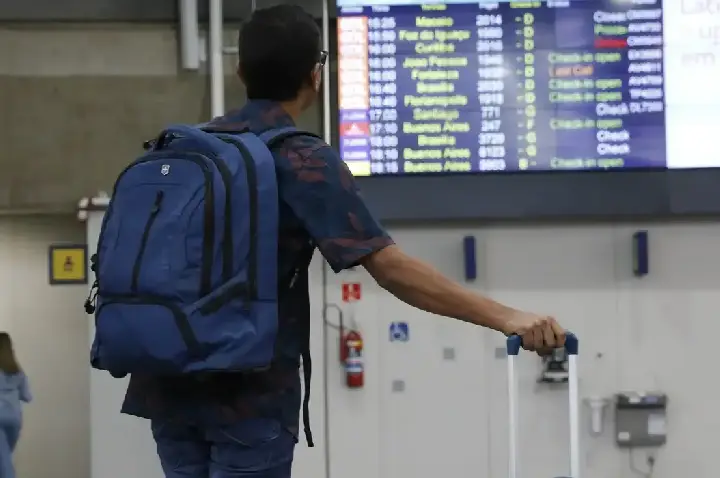 Novo sistema alfandegário agiliza desembarque de viajantes