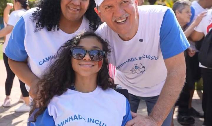 Prefeito de Barueri Beto Piteri participou da Caminhada Inclusiva no Parque Municipal Dom José