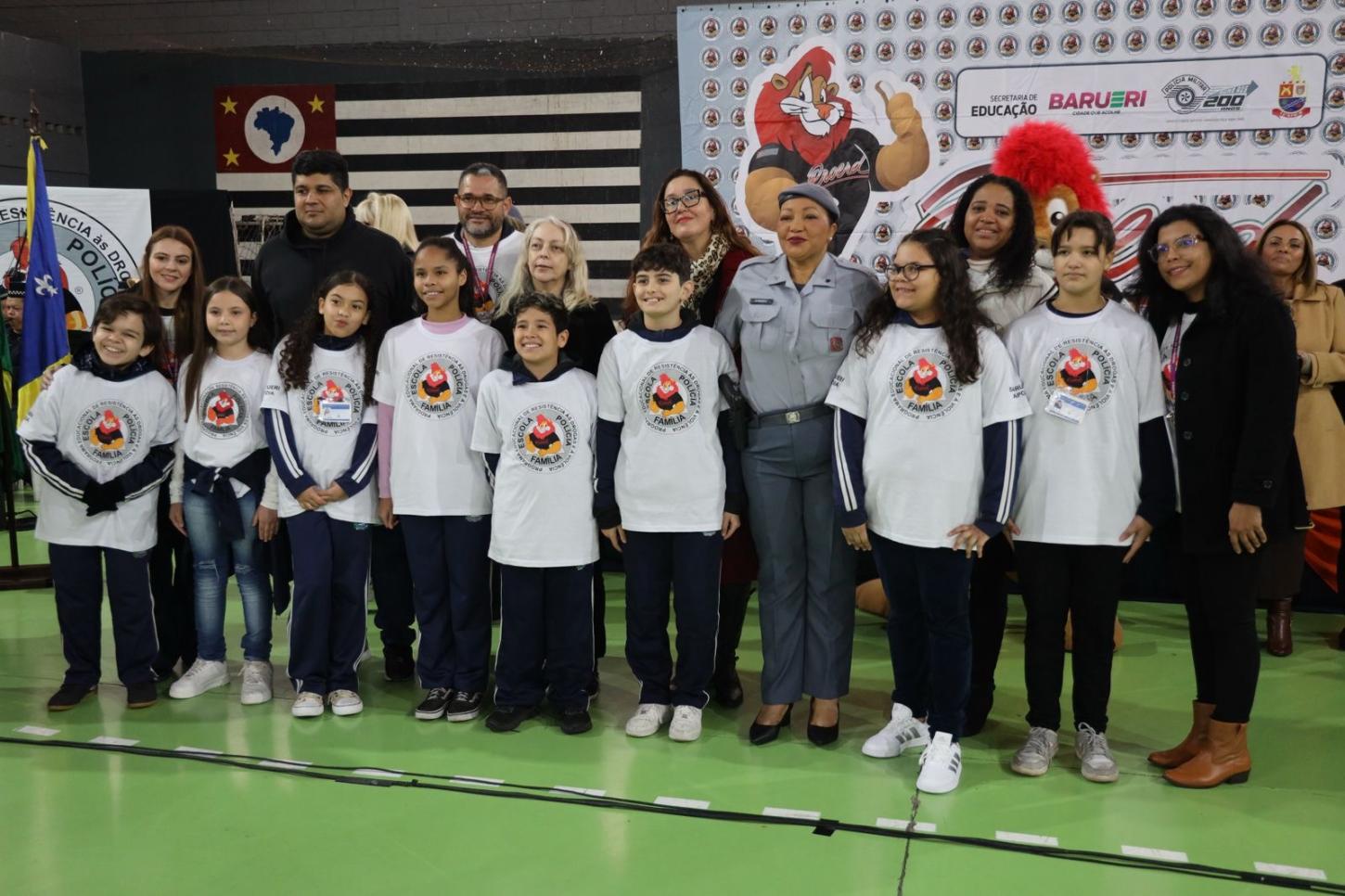 Barueri celebra a formação de mais de 700 alunos pelo PROERD