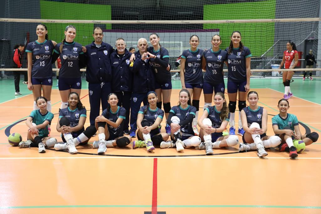 Barueri encerra semestre invicta no Campeonato Estadual de Vôlei de Base