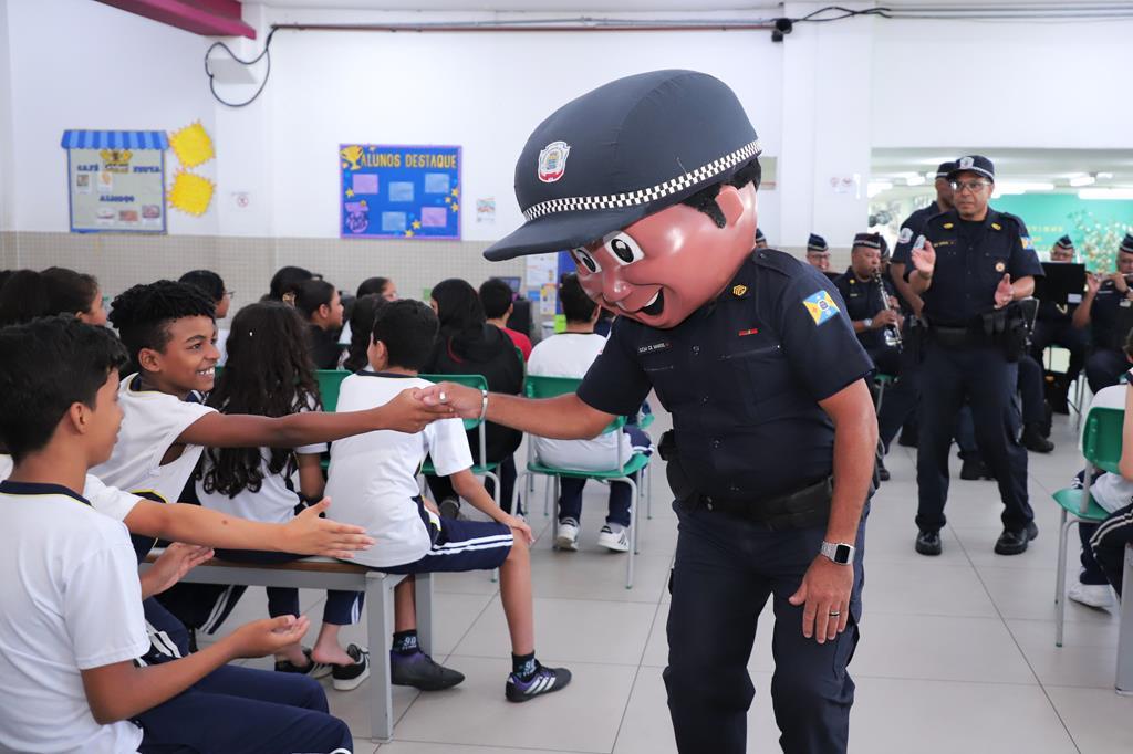 Operação Escola Segura 2026 é lançada em Barueri com foco em prevenção e cultura de paz