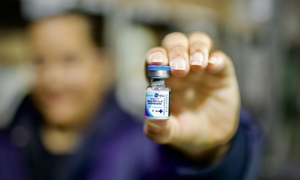 SUS oferece imunizante contra bronquiolite para bebês prematuros