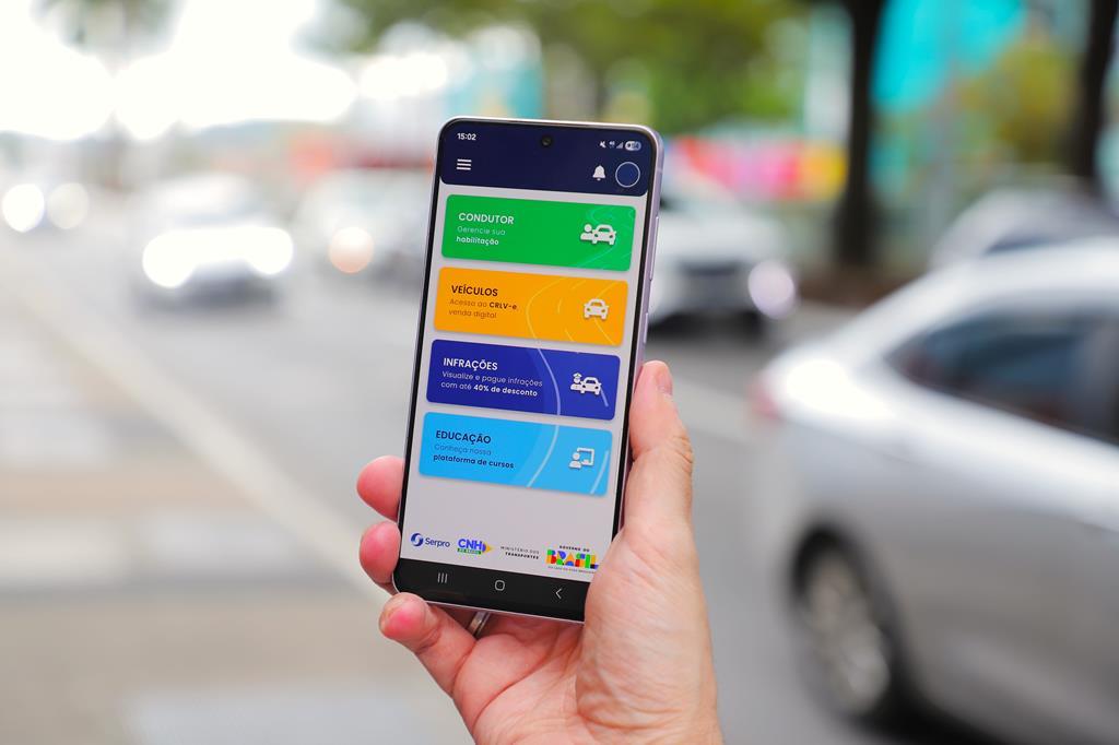 Barueri adota Sistema de Notificação Eletrônica e oferece descontos em multas