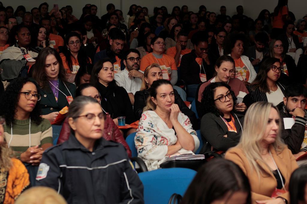 Simpósio Faça Bonito reúne mais de 500 pessoas no combate à violência infantil