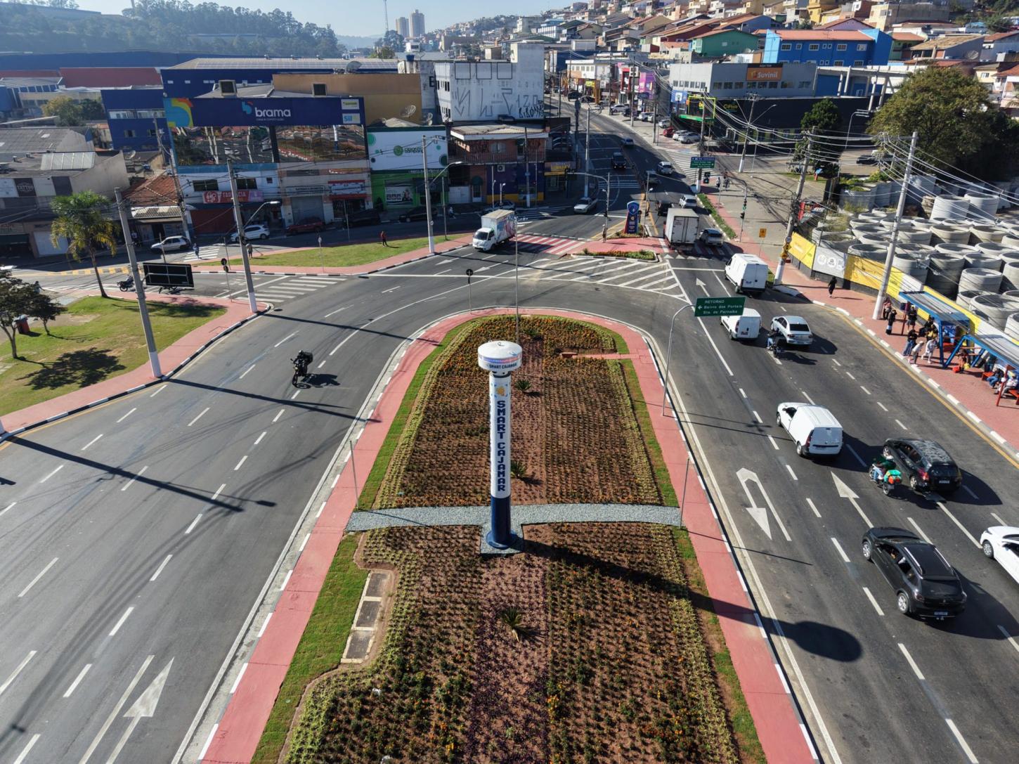Smart Cajamar amplia monitoramento inteligente com totens de segurança em diferentes pontos da cidade